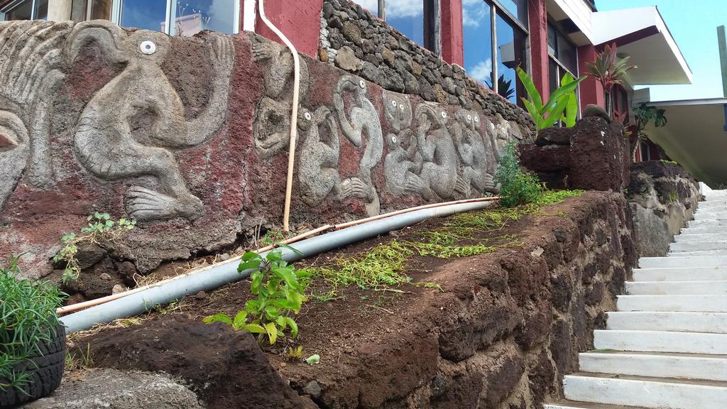 Tupa Hotel Hanga Roa Eksteriør bilde
